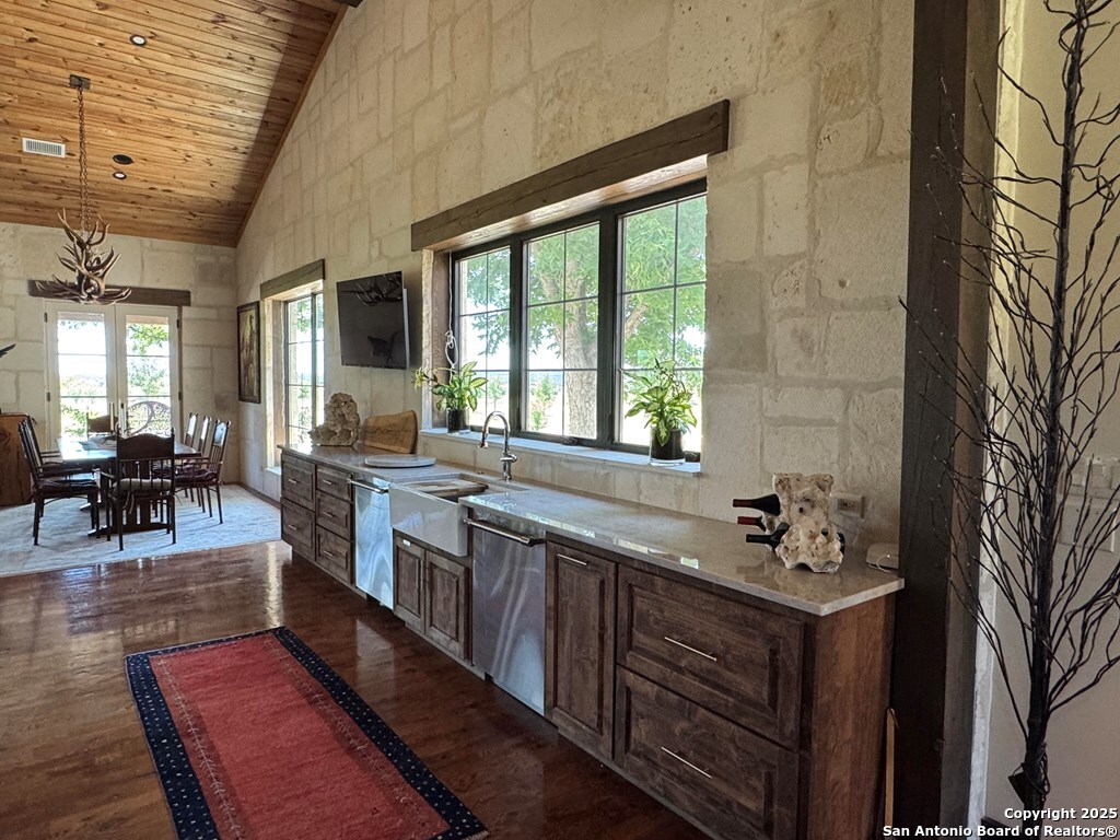 772 Luckenbach Road Fredericksburg, TX 78624 - Photo 16 of 86