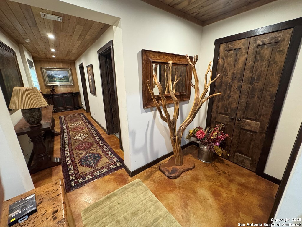 772 Luckenbach Road Fredericksburg, TX 78624 - Photo 46 of 86 a view of a entryway with wooden floor