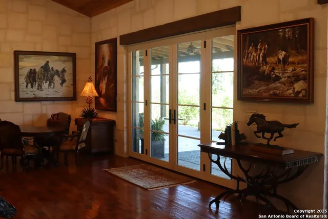 $2,995,000 | 772 Luckenbach Road, Fredericksburg, TX 78624