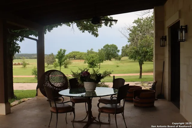 $2,995,000 | 772 Luckenbach Road, Fredericksburg, TX 78624