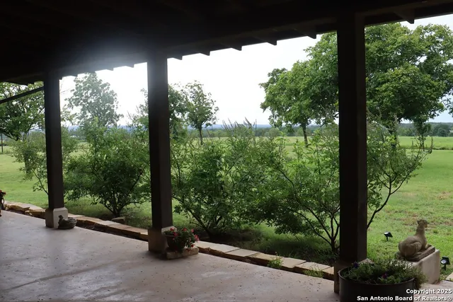 $2,995,000 | 772 Luckenbach Road, Fredericksburg, TX 78624