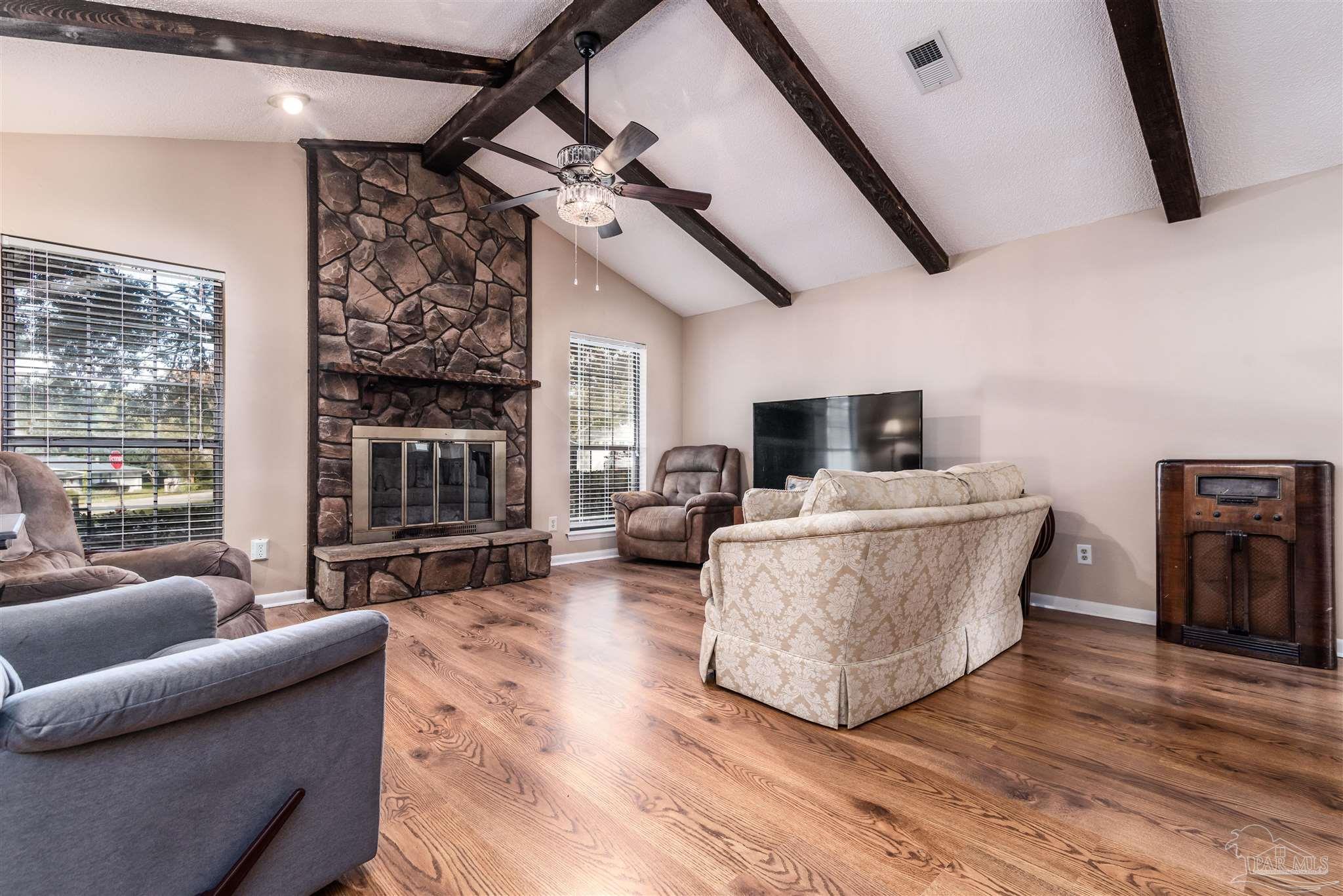 2947 Ranchette Square Gulf Breeze, FL 32563 - Photo 15 of 46 Gallery Image 15
