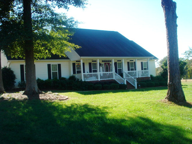 1593 Central Rd Extension Thomson, GA 30824 - Photo 1 of 1 Main View