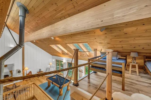 $2,750,000 | 194 Branchview Drive, Ellsworth, ME 04605