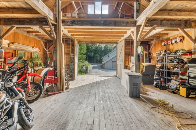 $2,750,000 | 194 Branchview Drive, Ellsworth, ME 04605