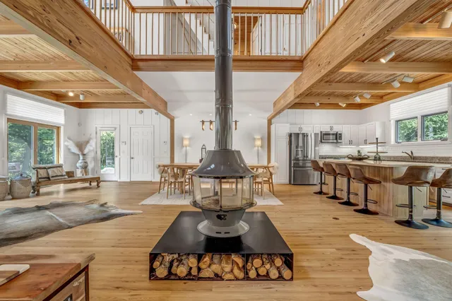 $2,750,000 | 194 Branchview Drive, Ellsworth, ME 04605