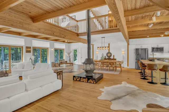$2,750,000 | 194 Branchview Drive, Ellsworth, ME 04605