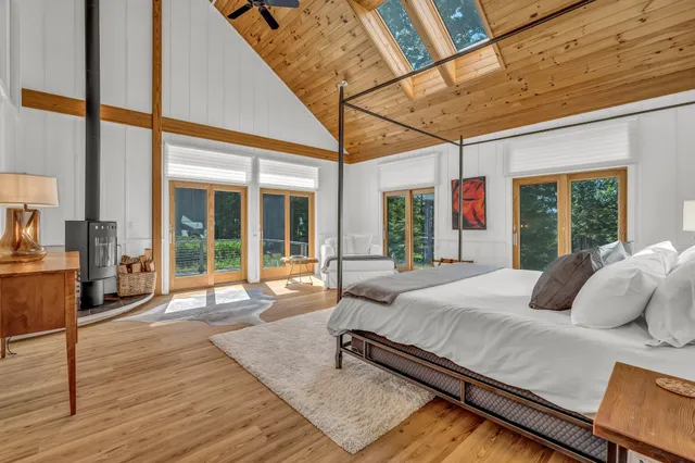 $2,750,000 | 194 Branchview Drive, Ellsworth, ME 04605