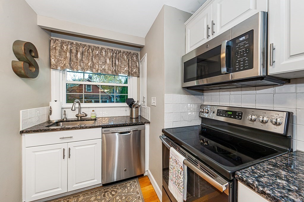 99 Newland Road Arlington, MA 02474 - Photo 28 of 38 Gallery Image 28