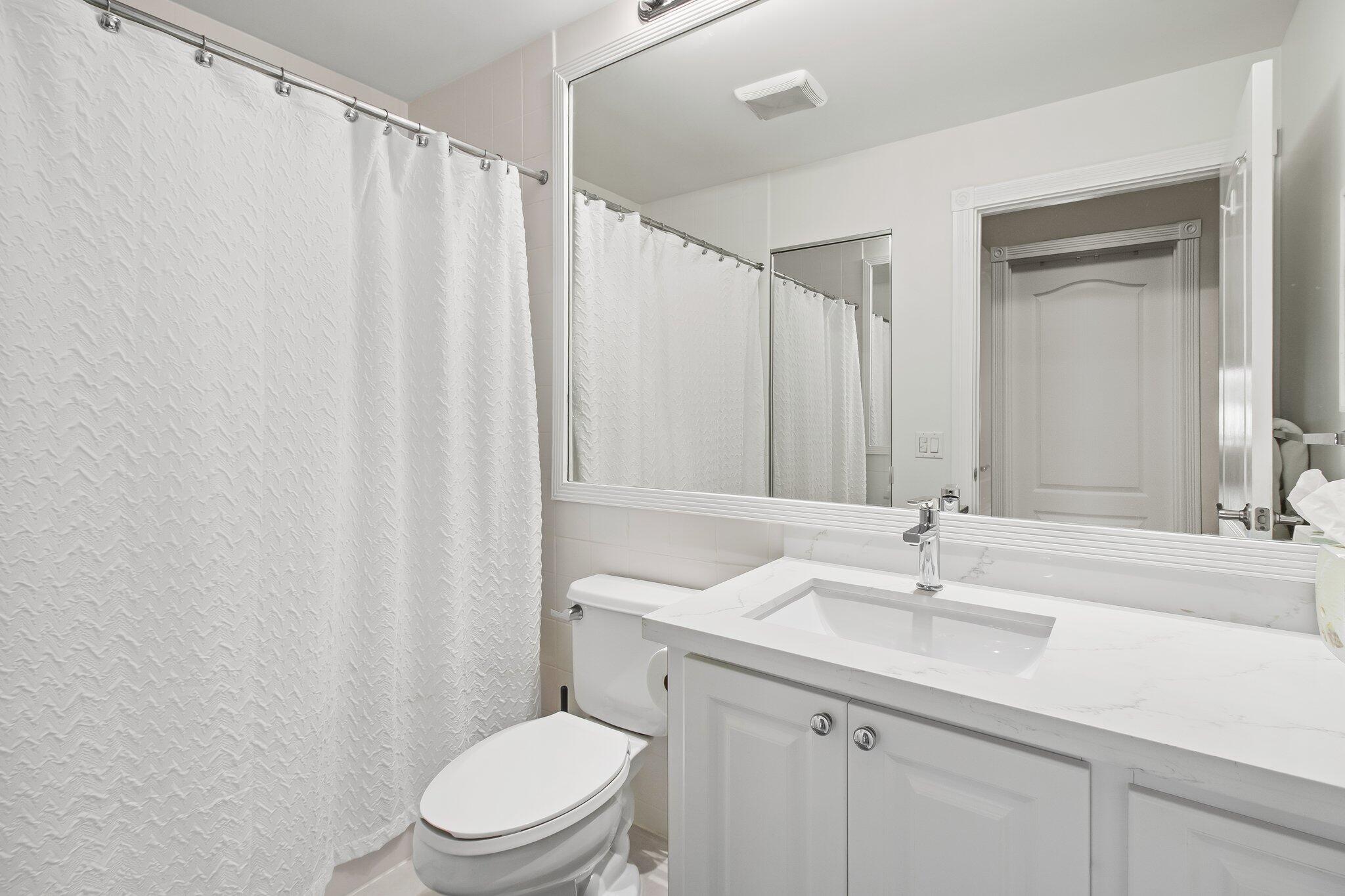 1044 Southwest Balmoral Trace Stuart, FL 34997 - Photo 14 of 21 2-web-or-mls-IMG_6745