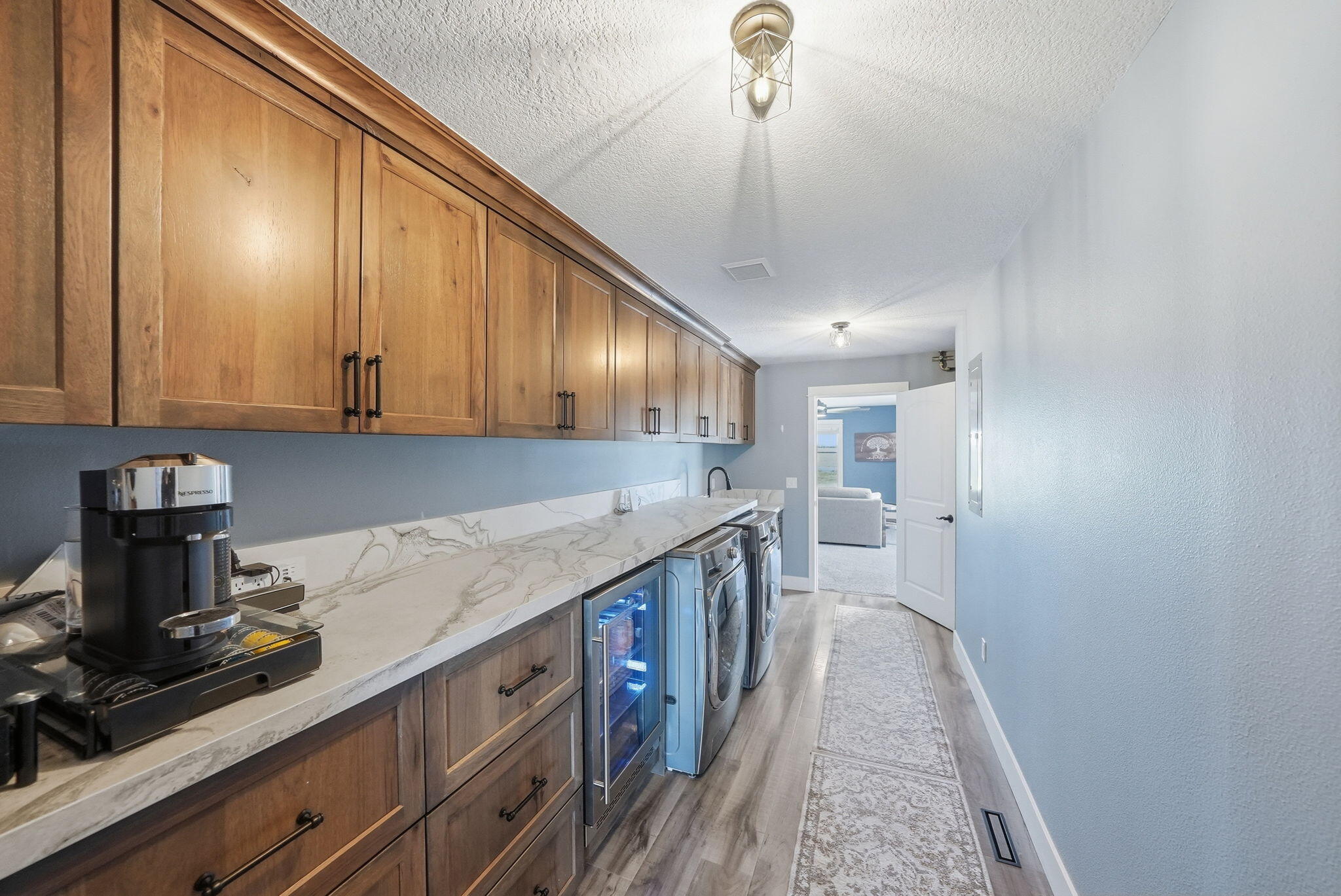 26345 Walker Road Bend, OR 97701 - Photo 39 of 98 38-web-or-mls-Riley_Visuals_064