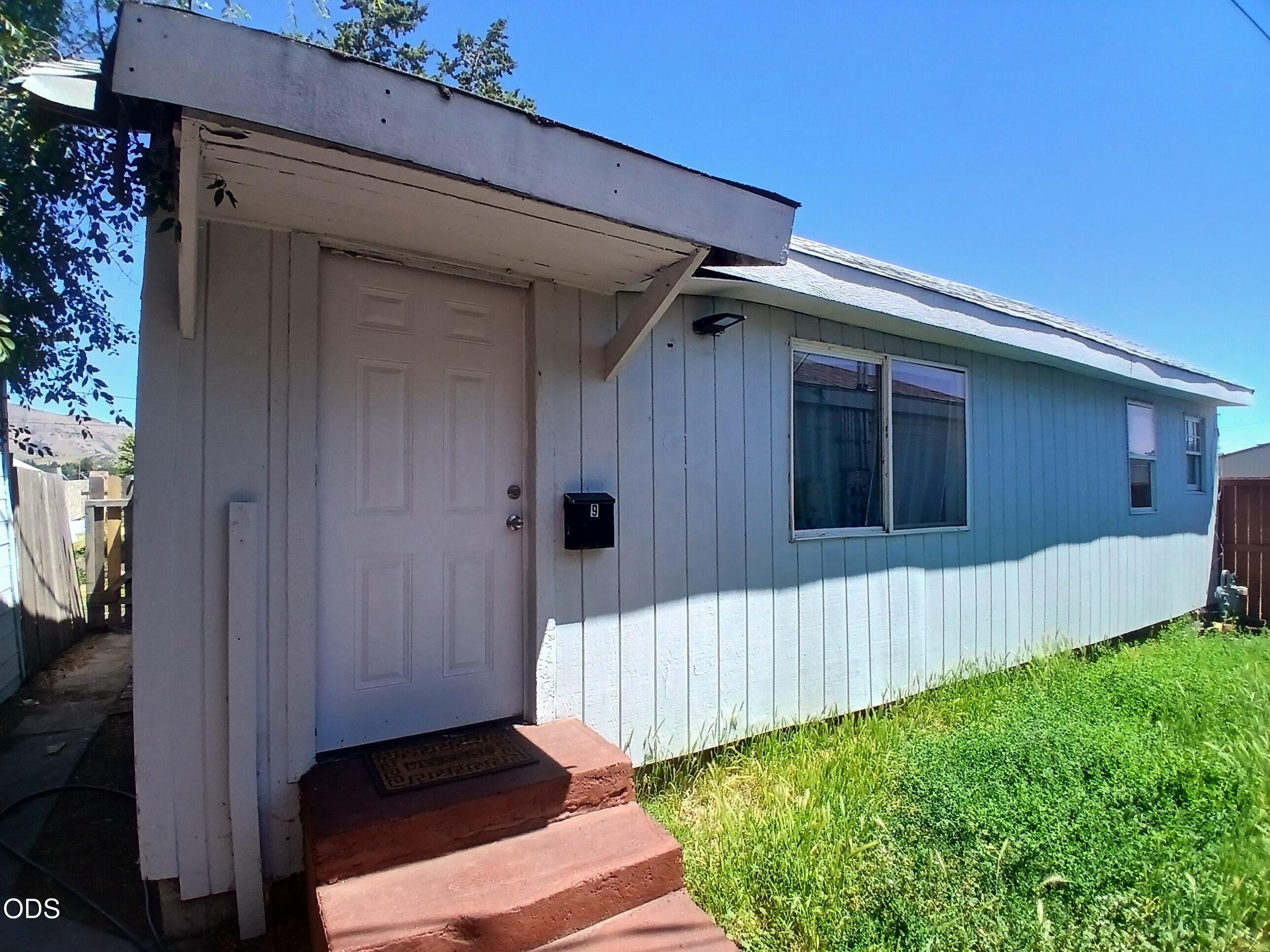 323 Commercial Street Klamath Falls, OR 97601 - Photo 15 of 31