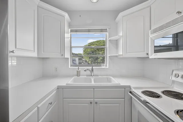 $59,000 | 319 Windsor North, West Palm Beach, FL 33417