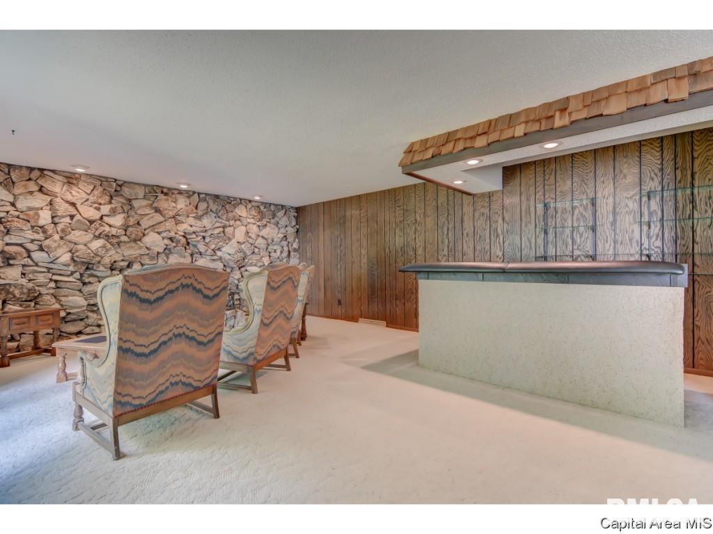 2949 Victoria Drive Springfield, IL 62704 - Photo 14 of 36 Gallery Image 14