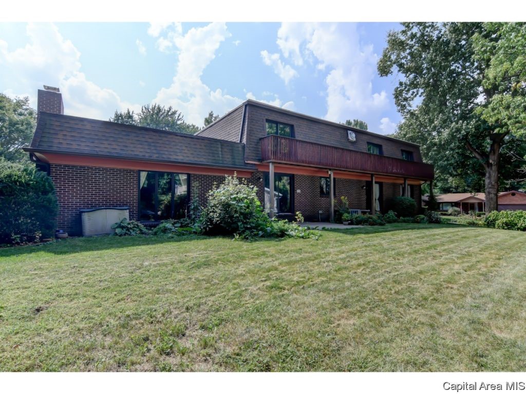 2949 Victoria Drive Springfield, IL 62704 - Photo 28 of 36 Gallery Image 28