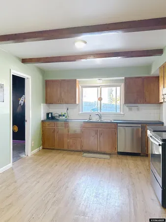 $289,000 | 440 South Wyoming Avenue, Buffalo, WY 82834