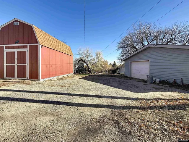 $329,000 | 440 South Wyoming Avenue, Buffalo, WY 82834