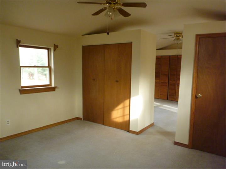 2033 School Road Hatfield, PA 19440 - Photo 21 of 24 In-law Suite