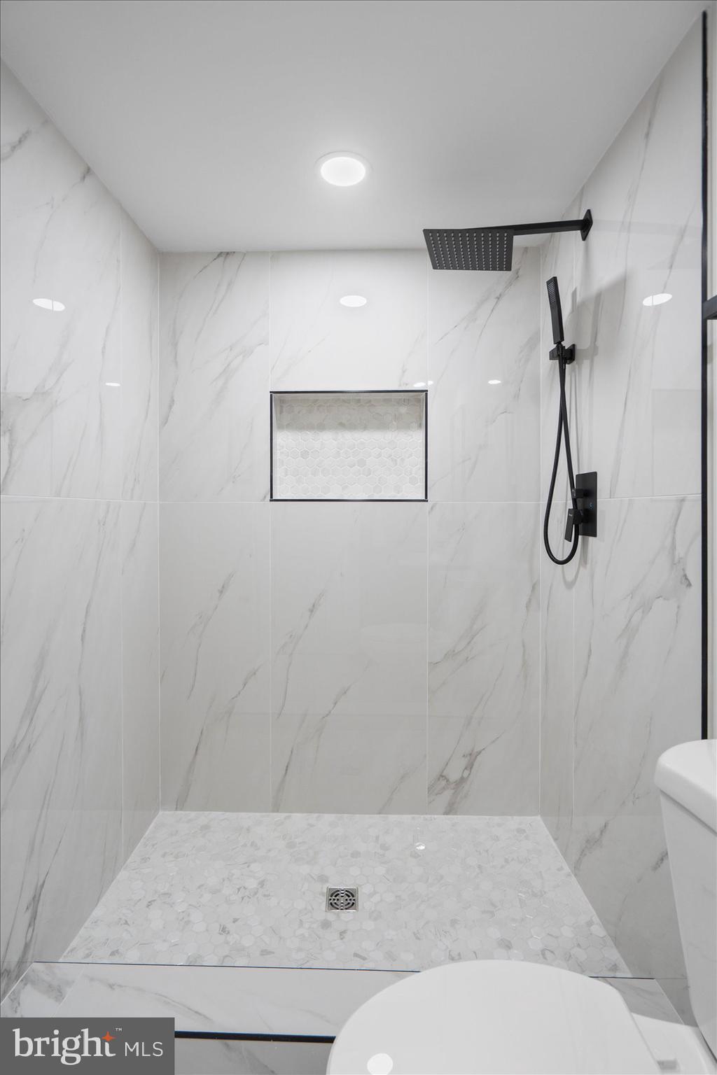 24 Edmondson Ridge Road Catonsville, MD 21228 - Photo 31 of 49 Gallery Image 31