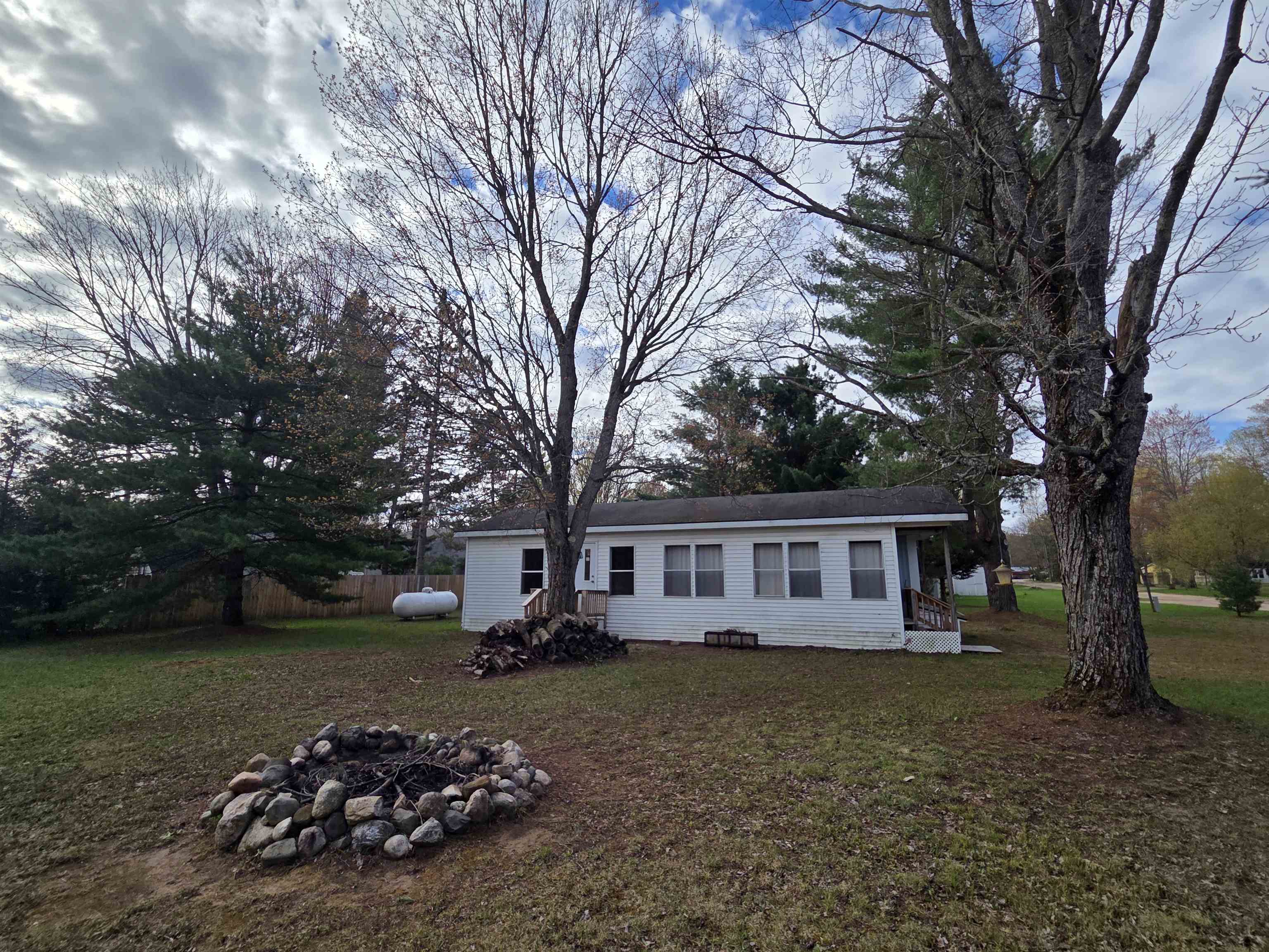 10733 Freeman Road Mesick, MI 49668 - Photo 27 of 28