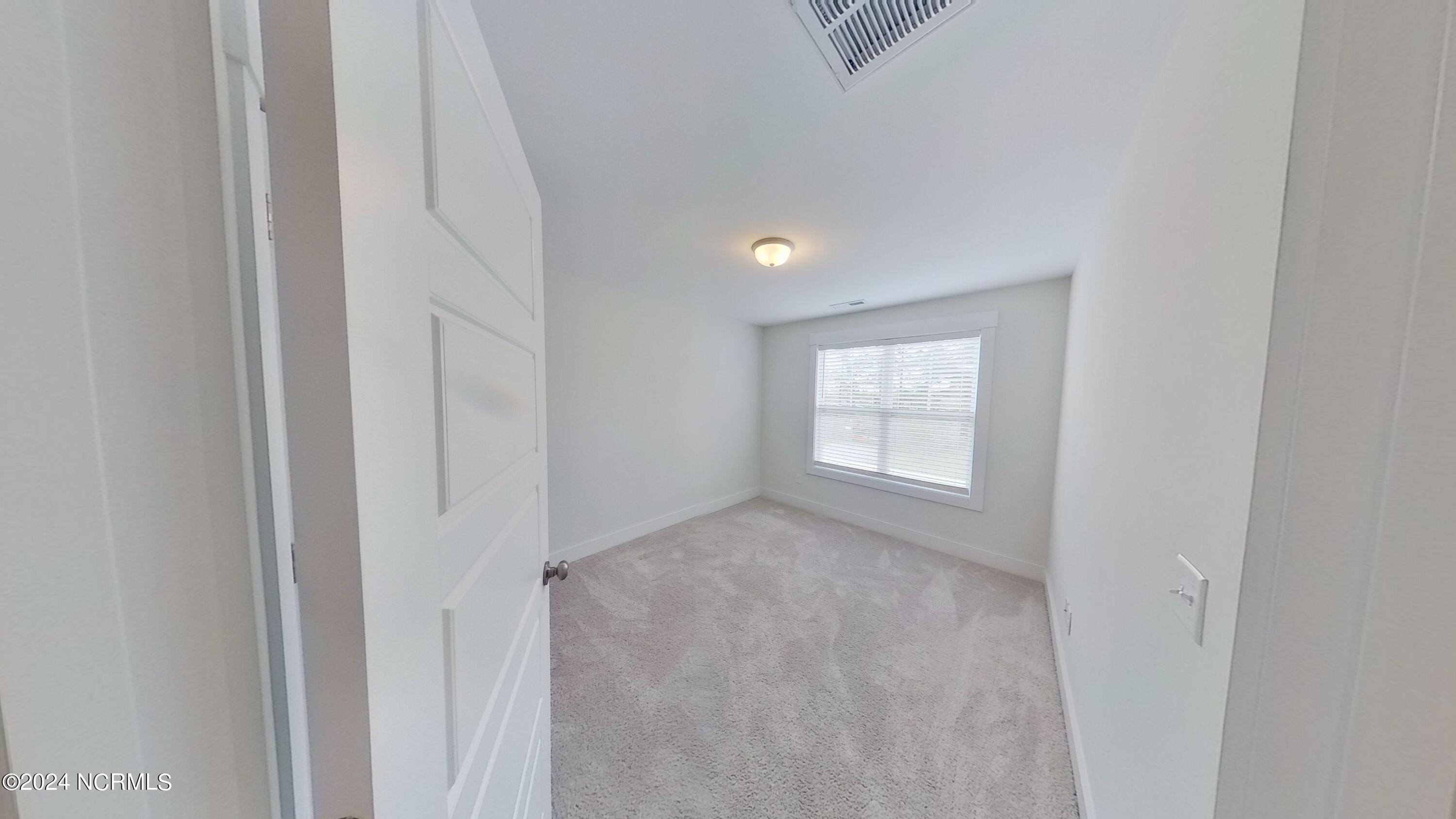 124 Aspen Road Hampstead, NC 28443 - Photo 19 of 35 124-Aspen-Rd-04112024_155923