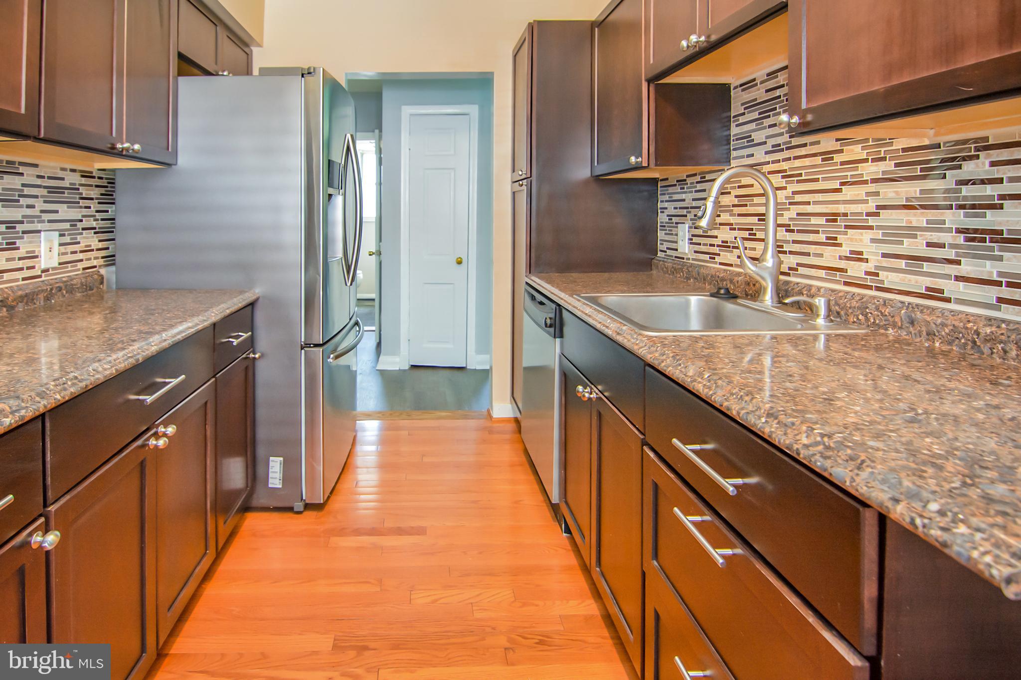 4010 Moravia Road Baltimore, MD 21206 - Photo 10 of 24 Tons of Cabinets
