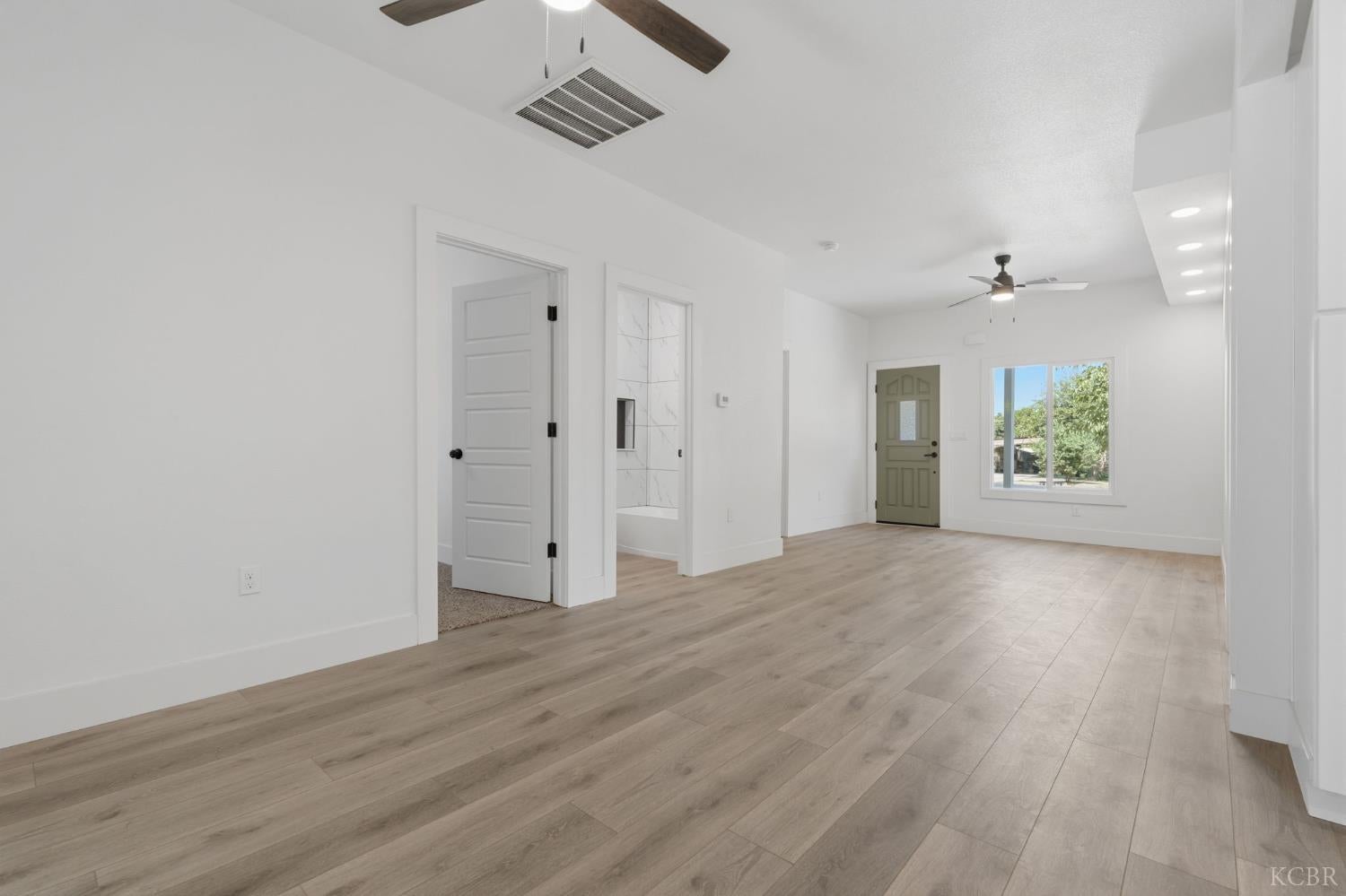 1145 D Street Reedley, CA 93654 - Photo 24 of 40 Gallery Image 24