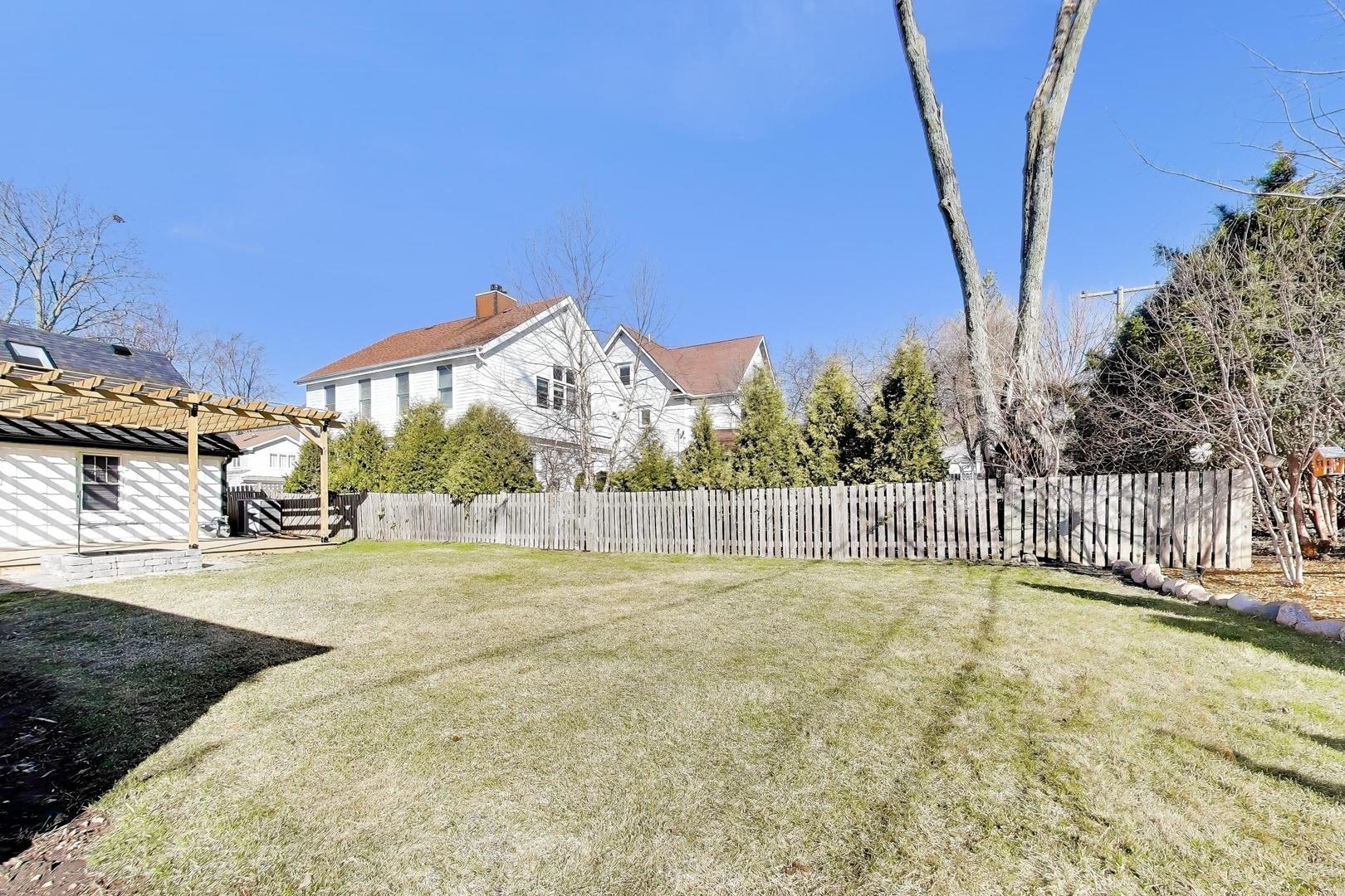 755 South Division Street Barrington, IL 60010 - Photo 26 of 33
