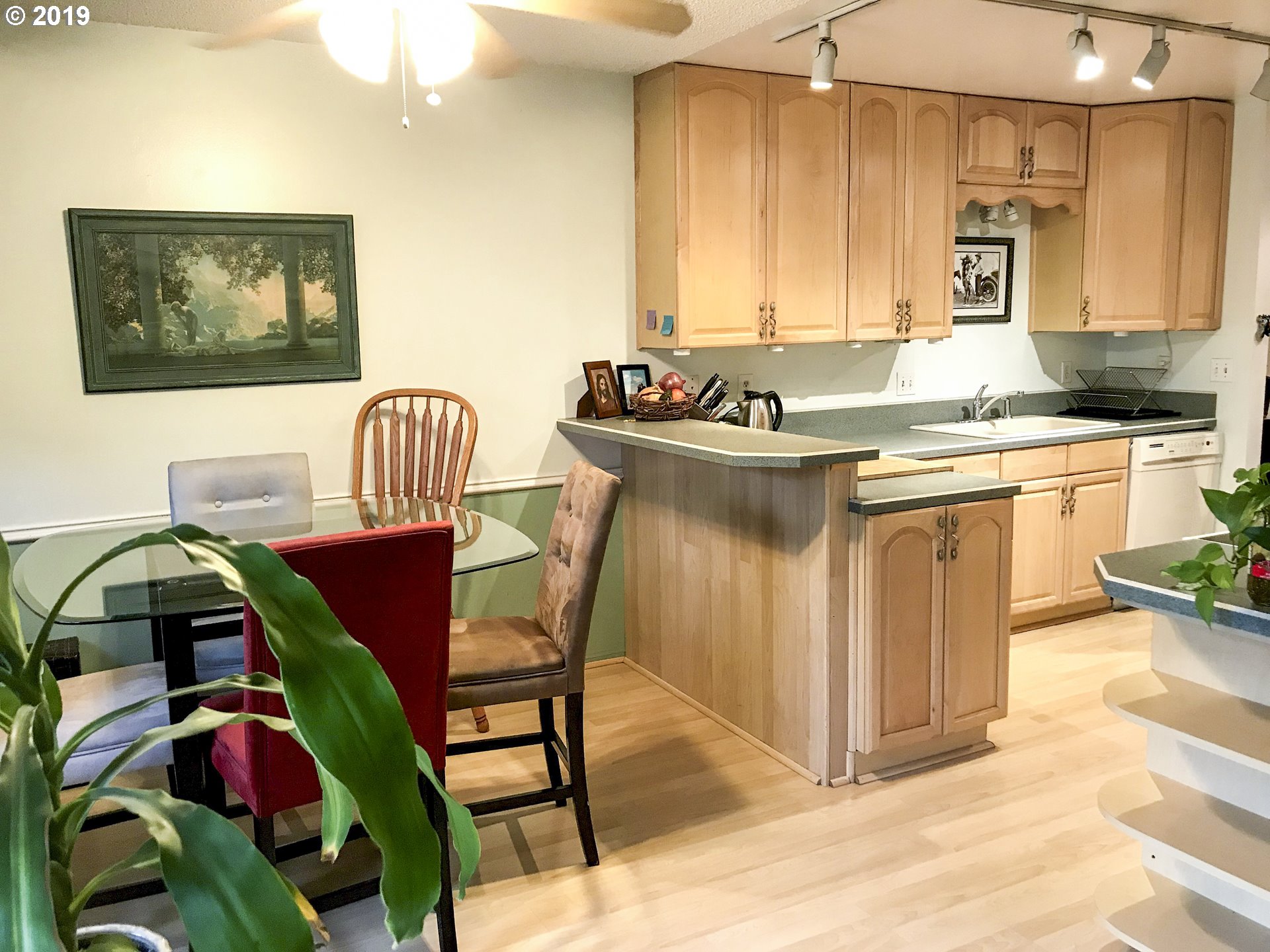 6745 Southwest Scholls Ferry Road, Unit 23 Beaverton, OR 97008 - Photo 3 of 20 Gallery Image 3