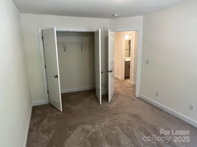 $1,900 | 6814 Harris Bay Road, Charlotte, NC 28269