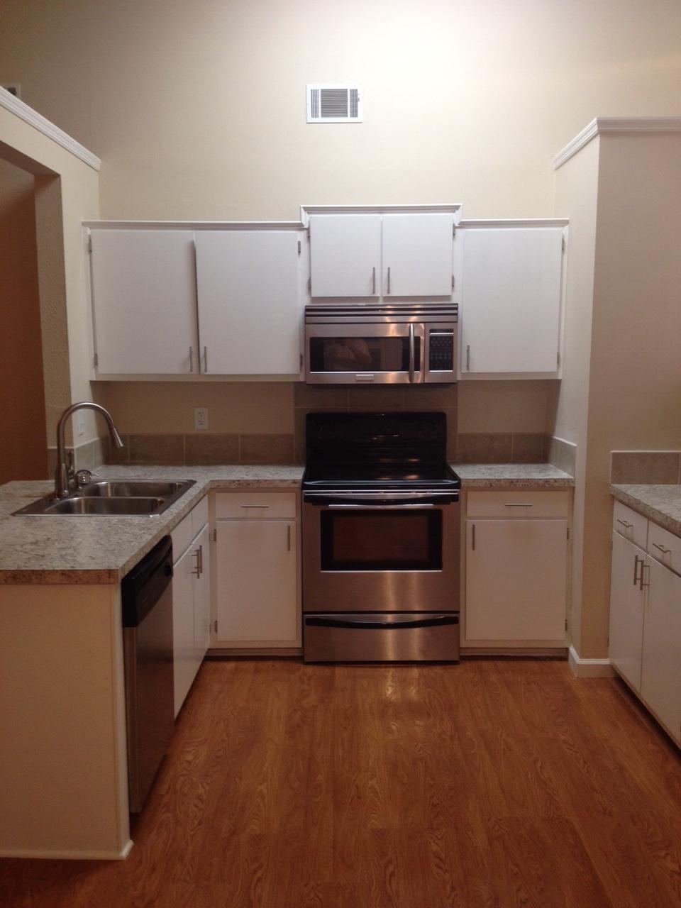 129 Manchester Road Summerville, SC 29486 - Photo 7 of 20 7