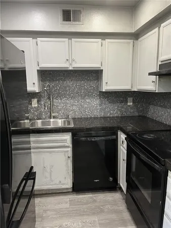 $159,900 | 1371 Sunflower Circle South, Palm Springs, CA 92262