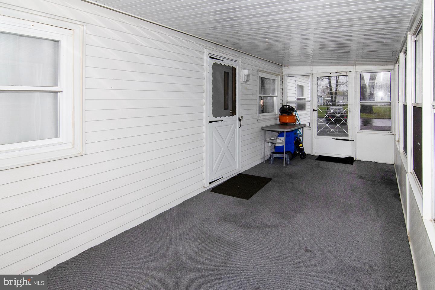 153 Country Lane Buena, NJ 08310 - Photo 4 of 39