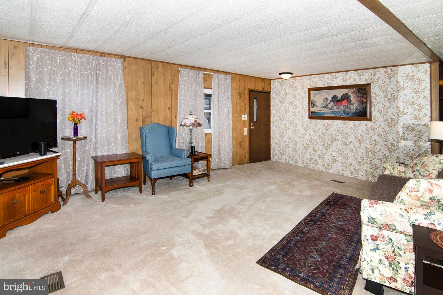 153 Country Lane Buena, NJ 08310 - Photo 8 of 39