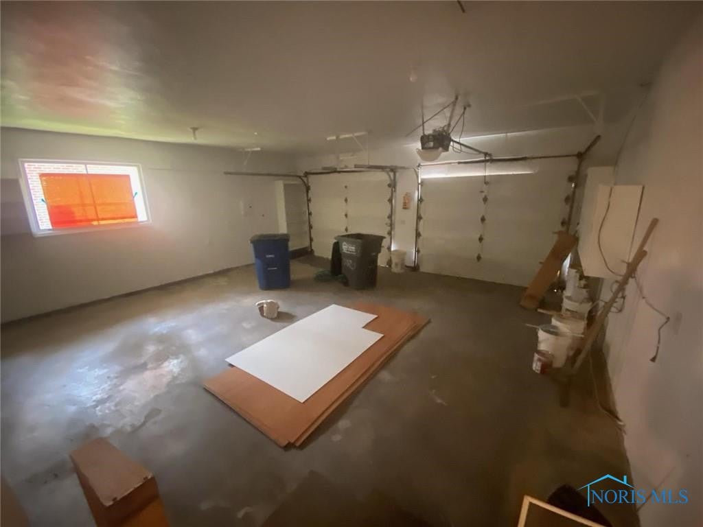 720 Eton Road Toledo, OH 43615 - Photo 14 of 19 Gallery Image 14