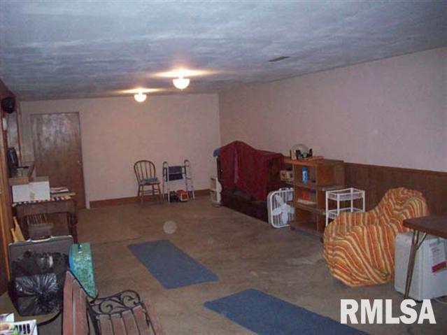 3977 Middle Road Bettendorf, IA 52722 - Photo 6 of 9 Gallery Image 6