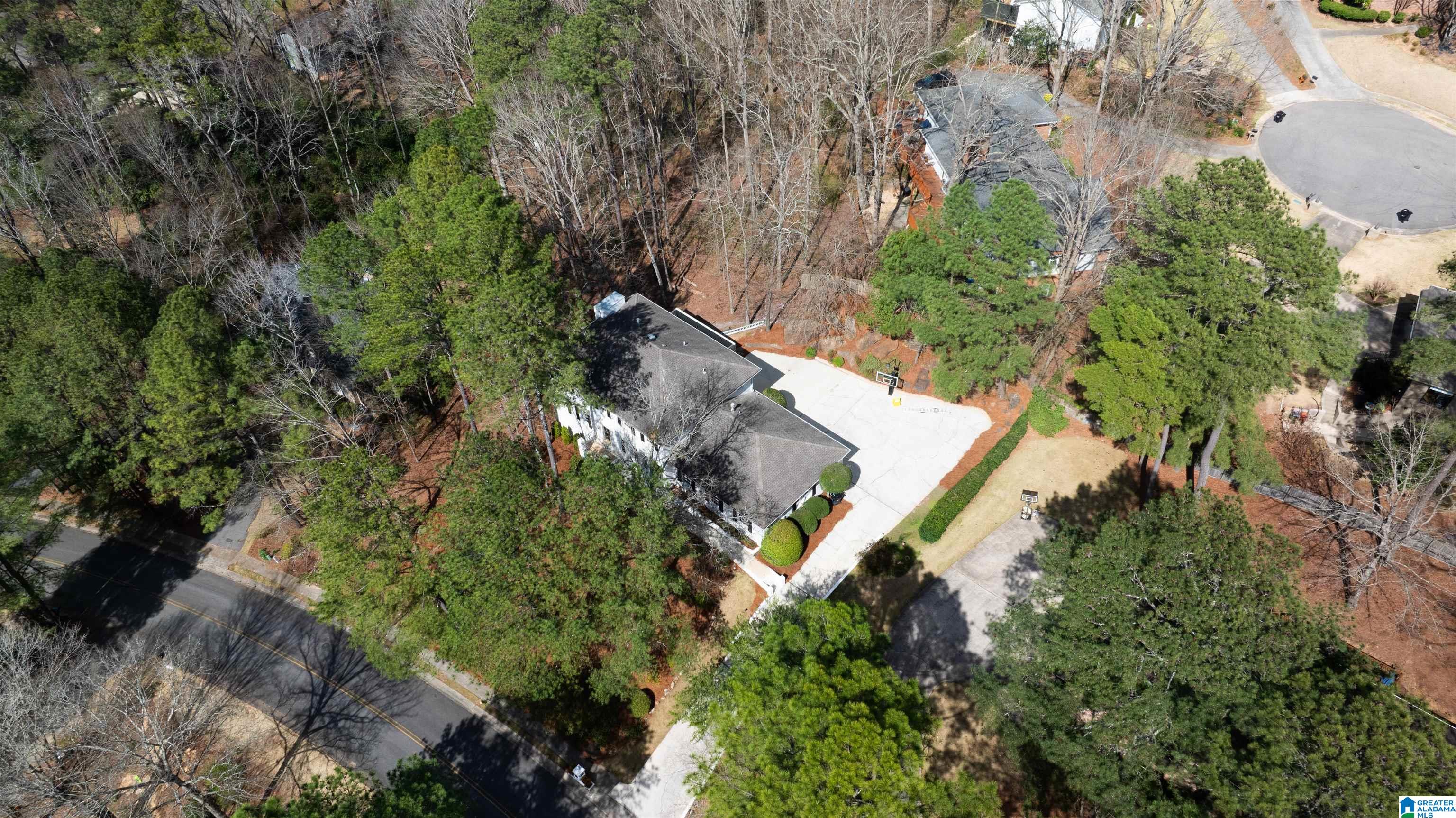 4619 Pine Mountain Road Birmingham, AL 35213 - Photo 8 of 42