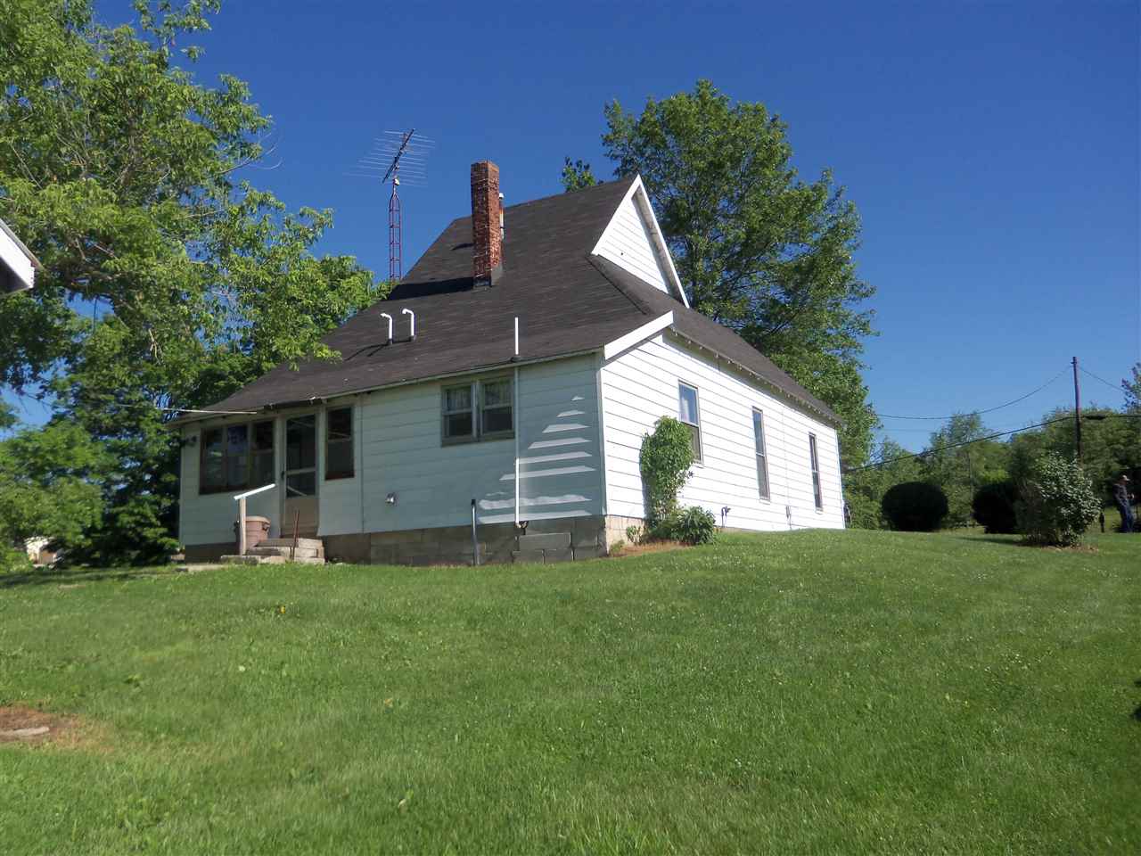 2834 Judah Logan Road Bedford, IN 47421 - Photo 6 of 18