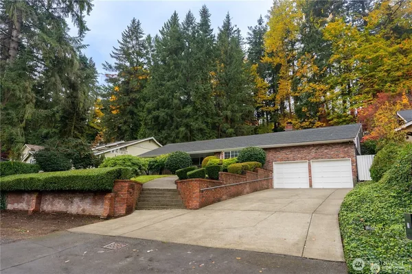 $4,300 | 233 130th Avenue Northeast, Bellevue, WA 98005