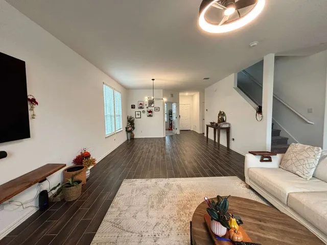 $2,600 | 1512 Hope Ranch Road, Leander, TX 78641