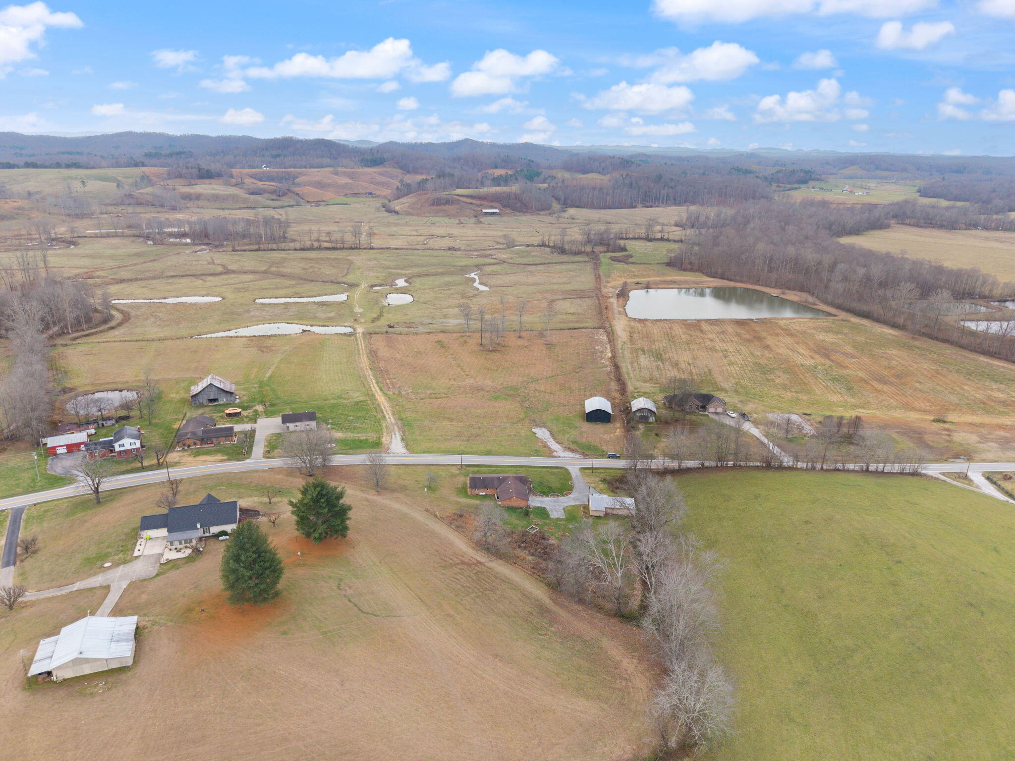 0 East Laurel Road London, KY 40741 - Photo 10 of 36 21-web-or-mls-DJI_20251210100857_0027_D