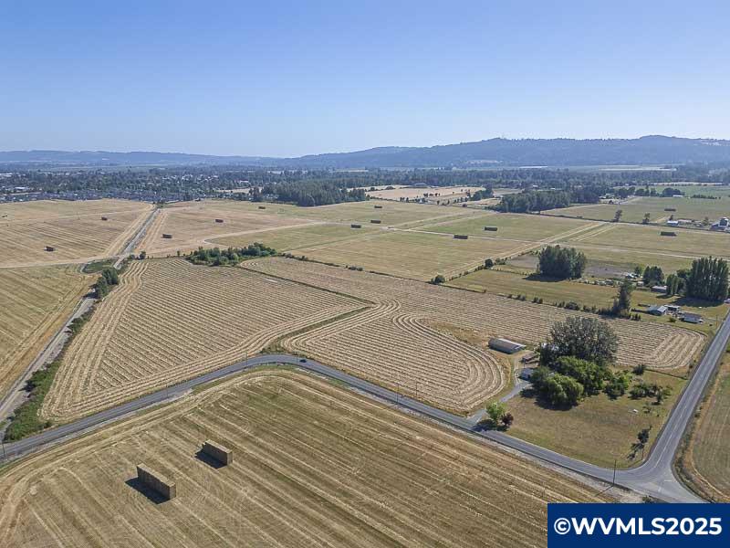 8415 Stapleton Road Independence, OR 97351 - Photo 26 of 36