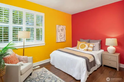 $1,098,000 | 900 228th Avenue Northeast, Unit 15C, Sammamish, WA 98074