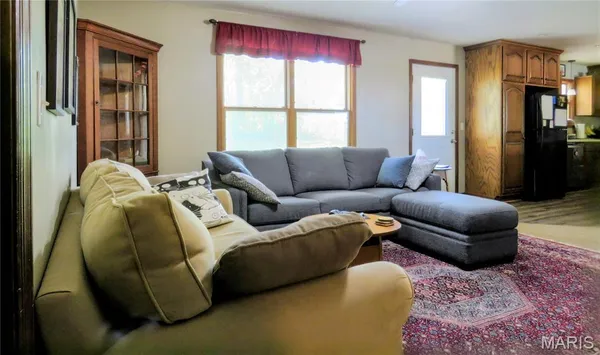 $359,900 | 1604 Tamarack Drive, St. Charles, MO 63301