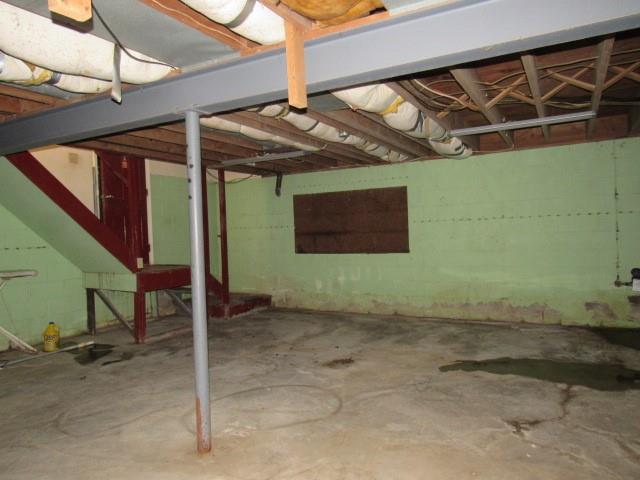 2207 Hall Drive Export, PA 15632 - Photo 21 of 24 a view of room