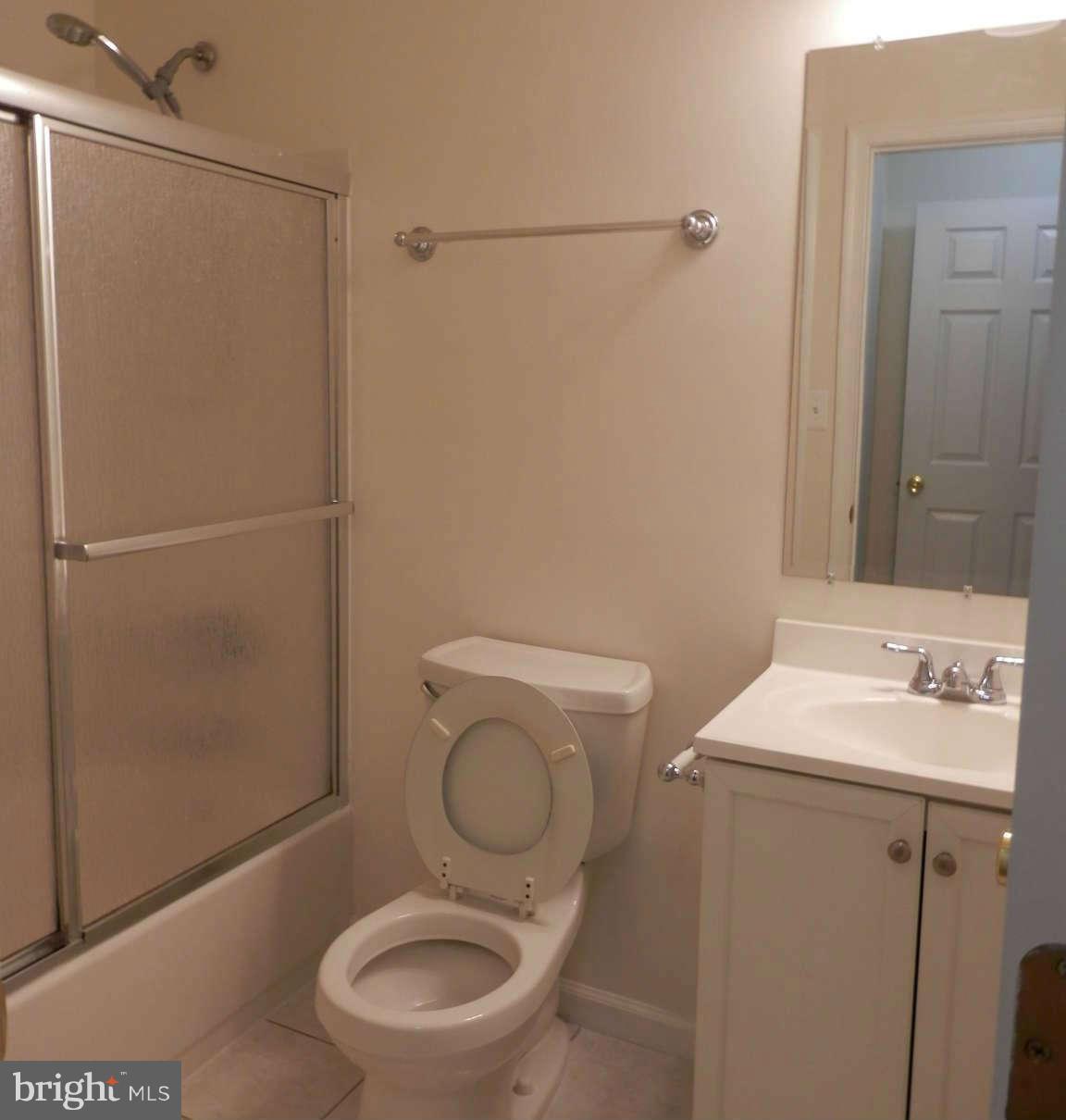 2204 White Cornus Lane Reston, VA 20191 - Photo 16 of 25 lower%20level%20Bath