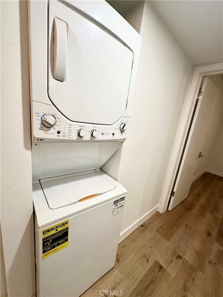 301 Ashland Avenue, Unit 4 Santa Monica, CA 90405 - Photo 12 of 24 a utility room with dryer and washer