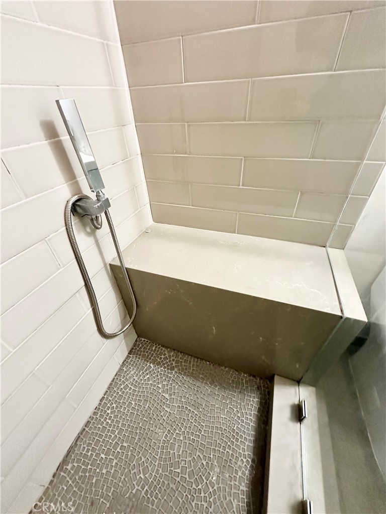 301 Ashland Avenue, Unit 4 Santa Monica, CA 90405 - Photo 19 of 24 a view of a swimming pool