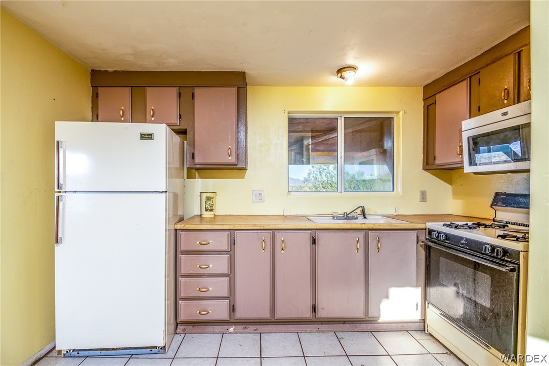 4309 Cowlic Road Golden Valley, AZ 86413 - Photo 25 of 40