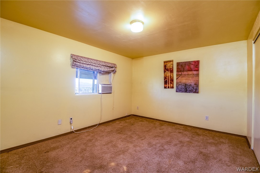 4309 Cowlic Road Golden Valley, AZ 86413 - Photo 5 of 40